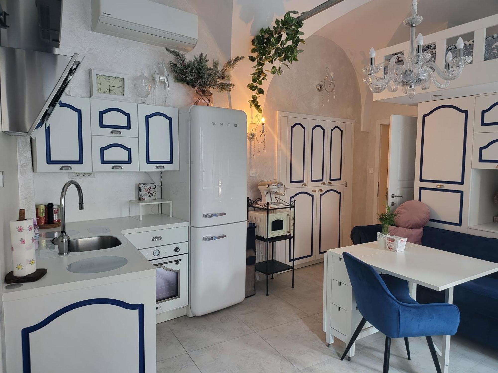 Vintage Apartment In The City Centre Old Town ลูบลิยานา ภายนอก รูปภาพ